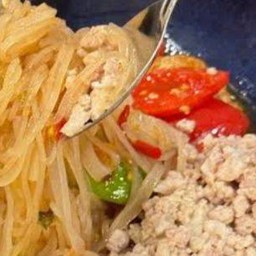 ตำเส้นเล็กหมูสับ