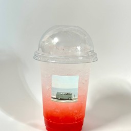 สตอเบอร์รี่โซดา