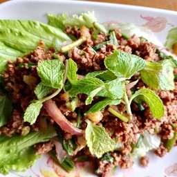 ลาบอีสาน (เนื้อ)