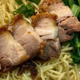 กวง บะหมี่เกี๊ยว - กาดศรีอรุณพลาซ่า