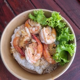 กุ้งกระทียม(ราดข้าว)