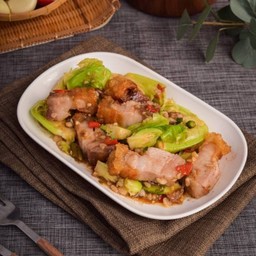 แขนงหมูกรอบ(กับข้าว).