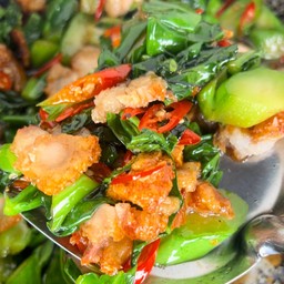 ข้าวราดผัดคะน้า