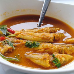 แกงพริกปลาทราย