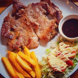 สเต็กสันคอหมูจิ้มแจ่ว