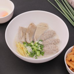 โจ๊กแห้งหมูกระเพาะ