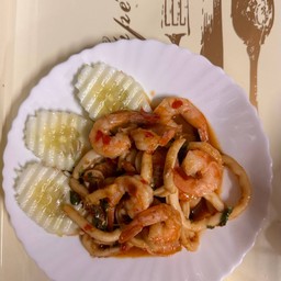 กระเพราทะเล  (กับข้าว)