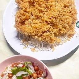 ยำปลาดุกฟู (สาวบ้านนาสะอื้น)