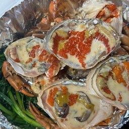 ปูทะเลไข่นึ่งนมสด (ปู2-4ตัวตามน้ำหนัก)