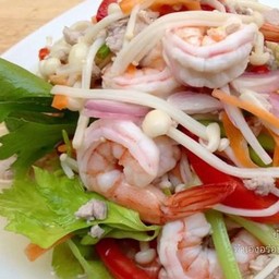 ยำเห็ดรวมกุ้งสุก