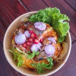 ข้าวไข่ข้น+ยำปลากระป๋อง