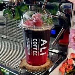 Americano Strawberry - อเมริกาโน่สตรอว์เบอร์รี่