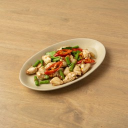 เนื้อปูก้อนผัดพริกเหลือง