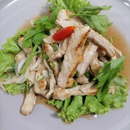 สเต็กหมูย่างยำ