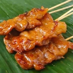หมูปิ้งโบราณ หมูปิ้งนมสดไม้ละ5บาท 10ไม้ฟรี1ไม้ สาขาตลาดเช้าท่าอิฐ (ท้ายตลาดสาขา2) สาขาตลาดเช้าท่าอิฐ (ท้ายตลาดสาขา2)