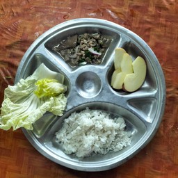 เครปไส้แตกbyพลอยลี่  หน้าโรงเรียนหัวไทร