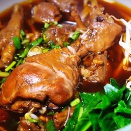 เกาเหลาน่องตีน