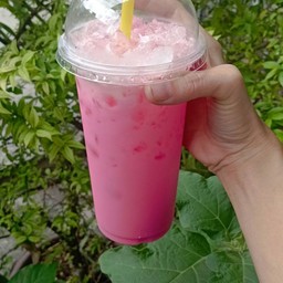 นมชมพูเย็น