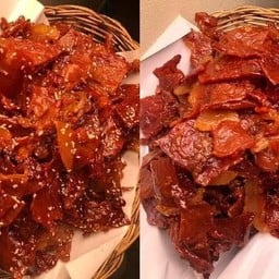 ข้าวเหนียวหมูหวานน้องโฟล์ค🐷