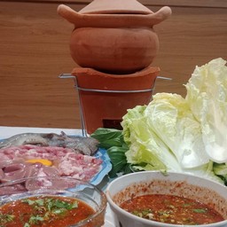 ตำยั่ว นัวเลิ้ก