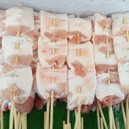 สามชั้น