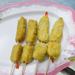 ยำเกี้ยวกุ้ง