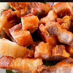 สามช้นทอดน้ำปลา