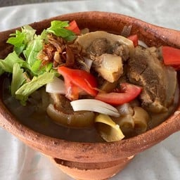 แซ่บสามหม้อ