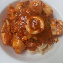 สปาเก็ตตี้หมึกไข่เค็ม