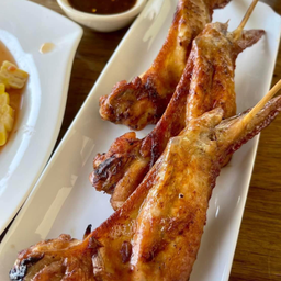 ปีกไก่ย่าง