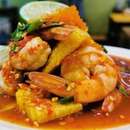 ยำกุ้งลวก (ไม่ปลาร้า)