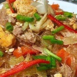 ผัดวุ้นเส้นไข่ใส่หมูสับ(กับข้าว)