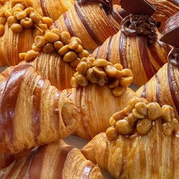 Macadamia Salted Caramel Croissant
