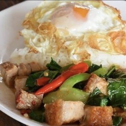 ก๋วยเตี๋ยวเจ๊ทุเรียน สาขาโต้รุ่งสระแก้ว