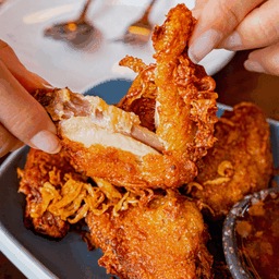 ปีกไก่ทอด