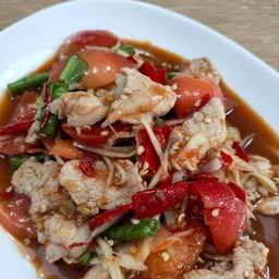 มะละกอ ใส่ หมูน้ำตก(ตกครก)