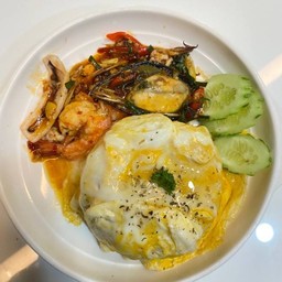 ข้าวไข่ข้นต้มยำทะเล