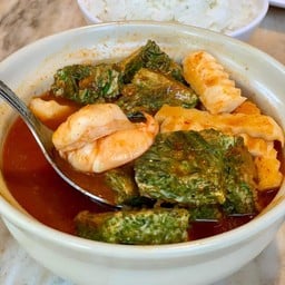 แกงส้มชะอมกุ้งสด (ชาม)