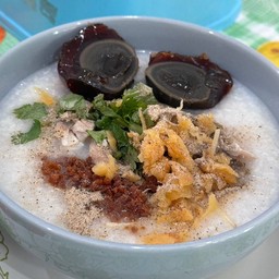 ข้าวต้มปลา.