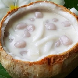 บัวลอยเผือกมะพร้าวอ่อน