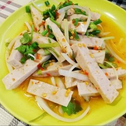 ยำหมูยอ