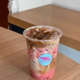 สตรอเบอรี่ลาเต้ l Strawberry Latte แยกน้ำไม่ได้