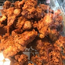 ไก่ทอดหาดใหญ่ ประชาอุทิศ90 ประชาอุทิศ90
