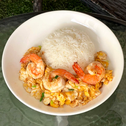 ข้าวไข่คั่ว กุ้งสด