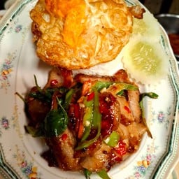 ข้าวหน้าหมูย่าง