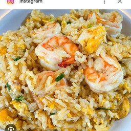 ข้าวผัดกุ้งเด้ง