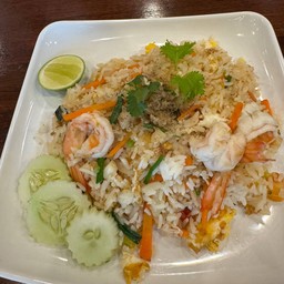 ข้าวผัดหมู กุ้ง