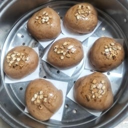 ซาลาเปาไส้ครีมมอคค่า 6 ลูกแช่แข็ง