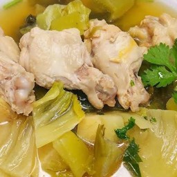 ต้มผักกาดดองปีกบนไก่