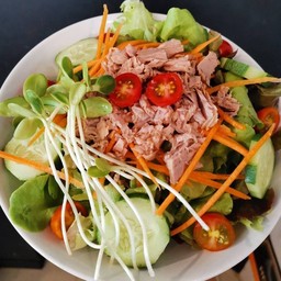 สลัดทูน่า